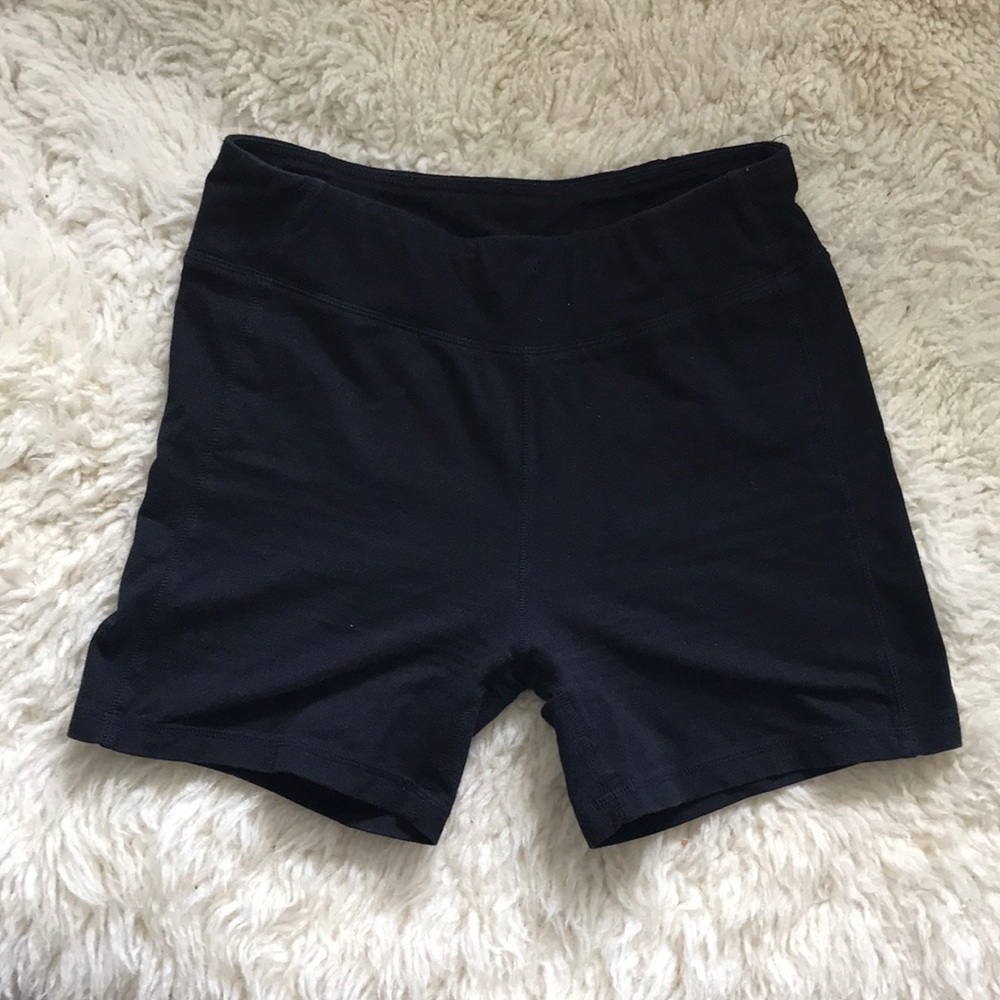 Biker shorts size small